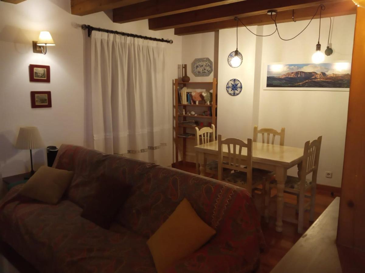 Apartamento Exclusivo En El Pueblo Mas Bonito Duplex Apartment Roda de Isabena Exterior photo